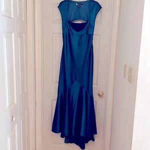 JS Boutique gown, size 10, green